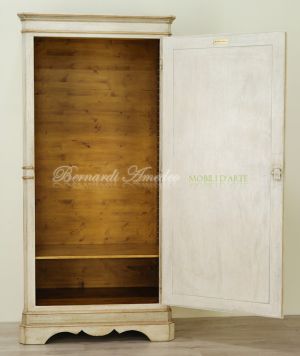 Armadietto da camera in legno massello dipinto a mano stile classico